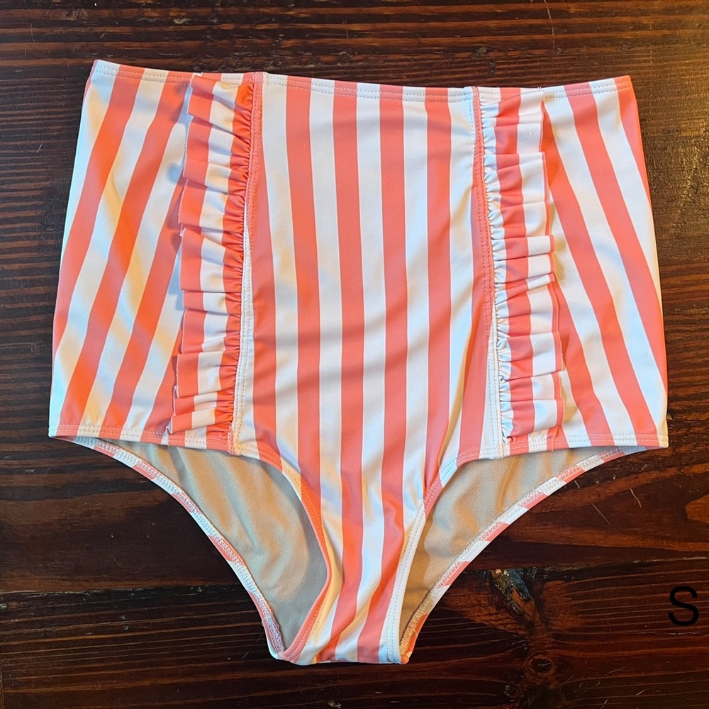 Kortni Jeane peach stripes ruffle down bottoms